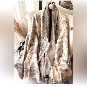 Bohemian style blanket shawl